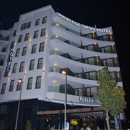Privilege Oasis Hotel คาซาบลังกา ภายนอก รูปภาพ